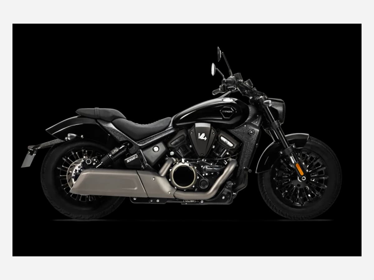 MForce Dark Flag 500