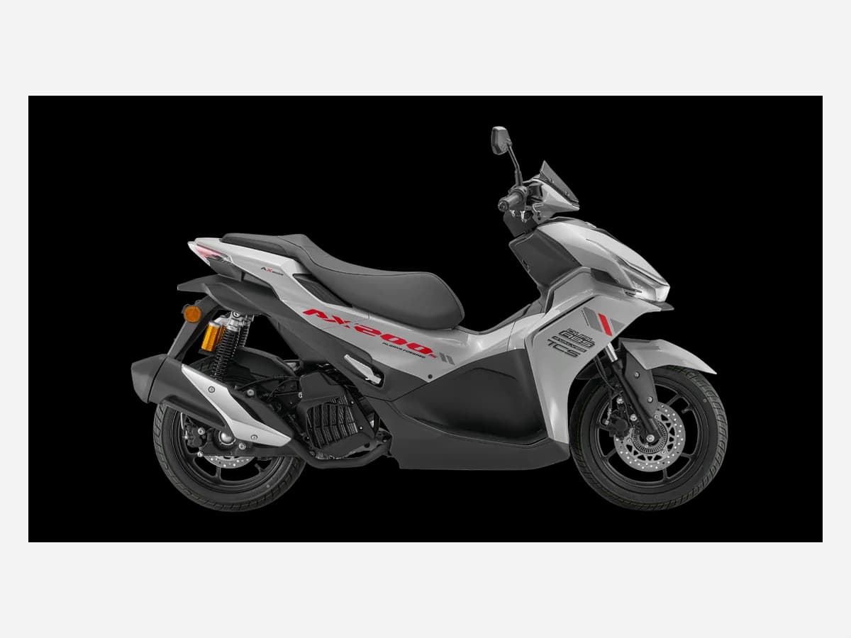 MForce AX 200 S
