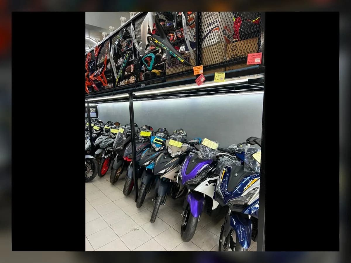 Sin Ban Hock Motor Sdn. Bhd. (Lahad Datu Branch) showroom photo 2