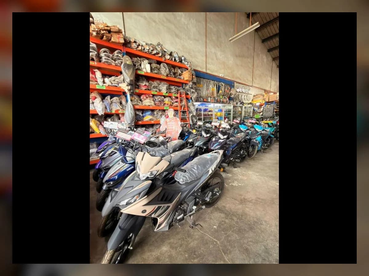 Sin Ban Hock Motor Sdn. Bhd. (Felda Sahabat Branch) showroom photo 4